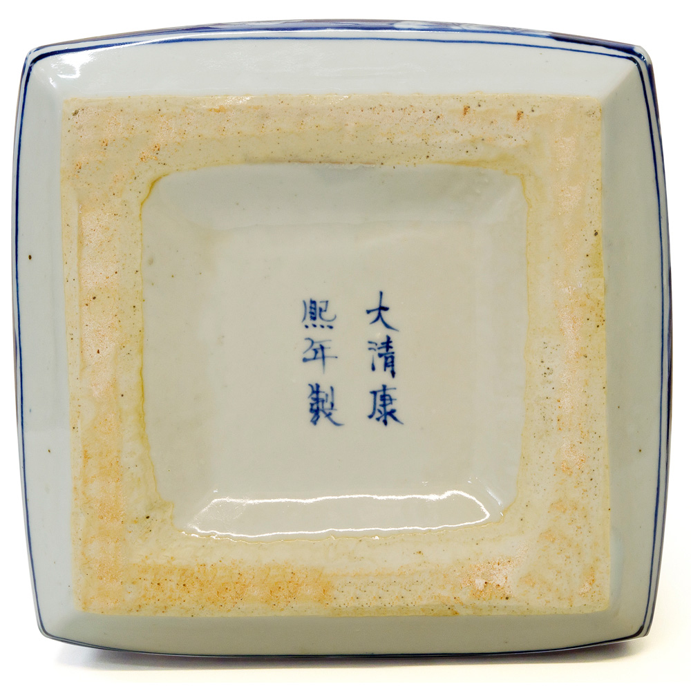 Blue and White Scenery Porcelain Chinese Tea Jar