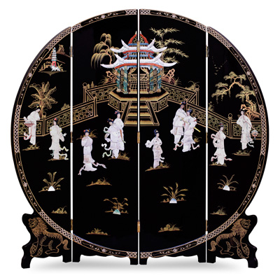 Black Lacquer Mother of Pearl Chinese Round Floor Screen